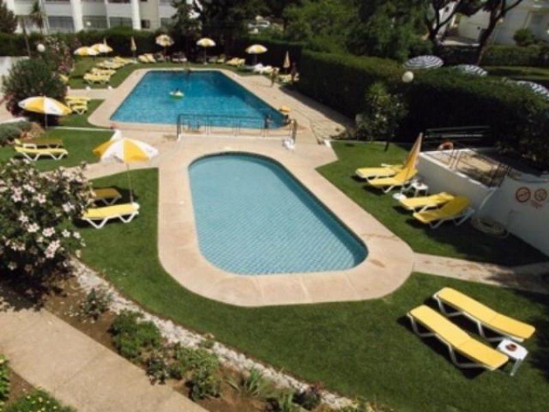 Apartamentos Alvaflor Quarteira Dış mekan fotoğraf