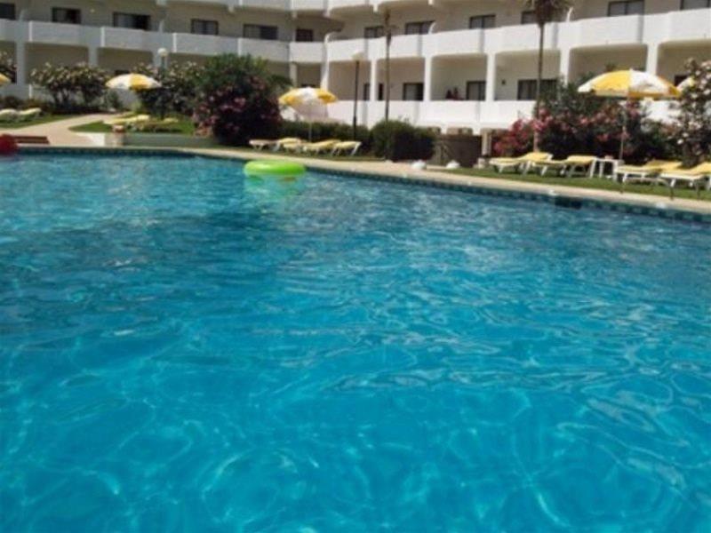 Apartamentos Alvaflor Quarteira Dış mekan fotoğraf