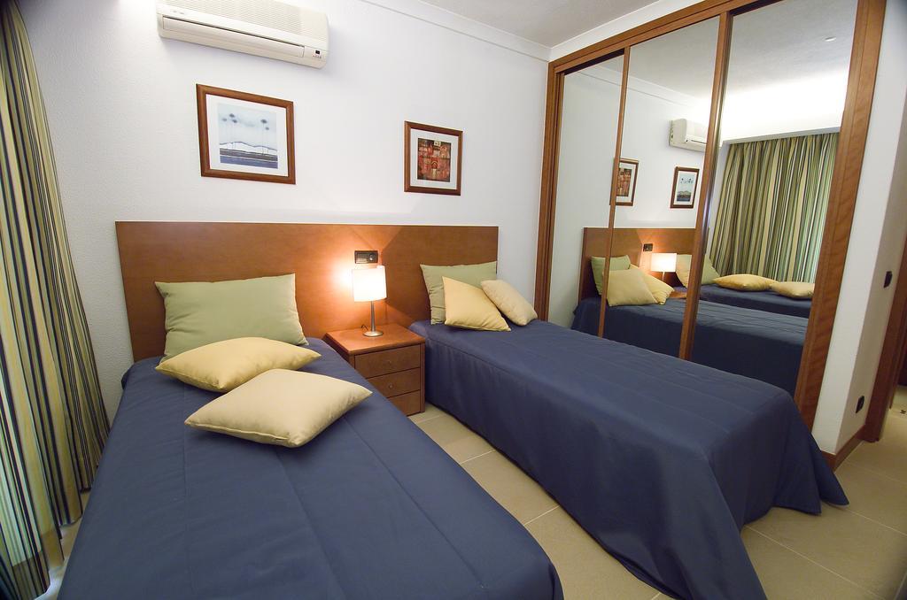 Apartamentos Alvaflor Quarteira Dış mekan fotoğraf