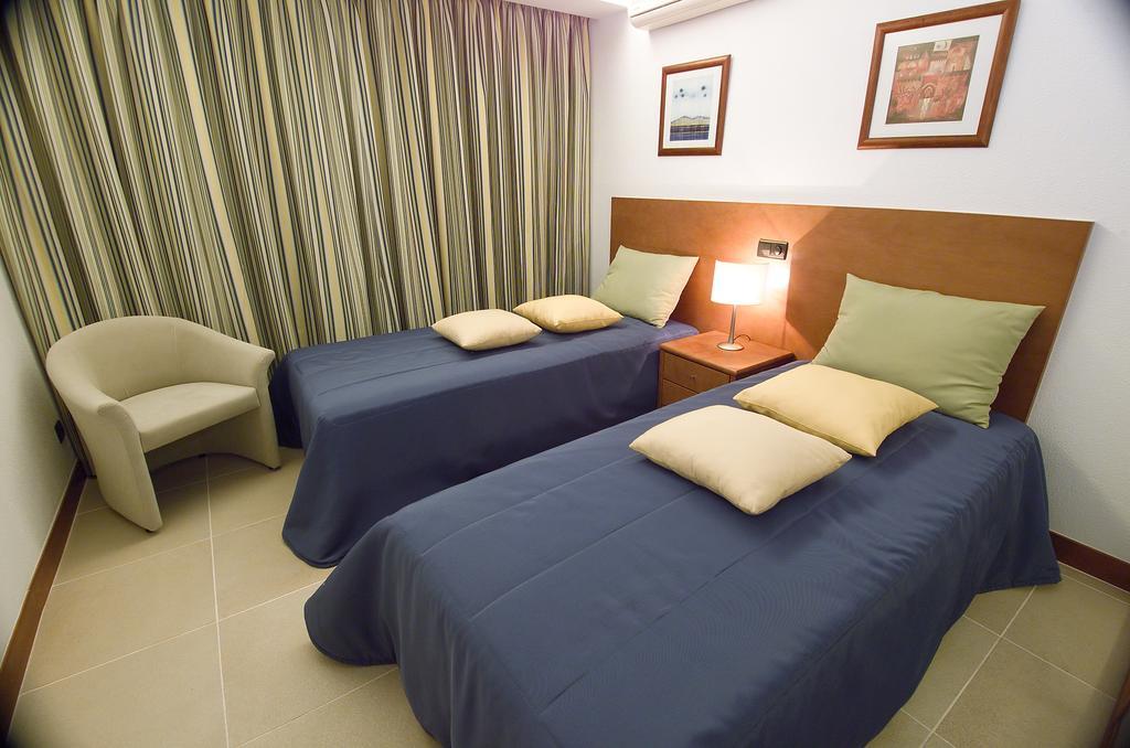 Apartamentos Alvaflor Quarteira Dış mekan fotoğraf